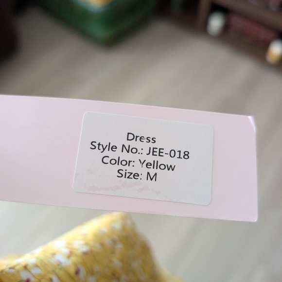 NWT JESSAKAE Yellow Floral Midi Dress - Picture 5 of 8